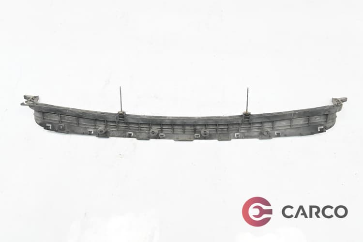 Държач броня A 212 885 06 65 за MERCEDES-BENZ E-CLASS T-Model (S212) E 200 CDI / BlueTEC (212.205, 212.206) (2009)