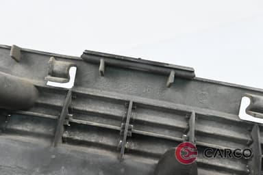 Държач броня A 212 885 06 65 за MERCEDES-BENZ E-CLASS T-Model (S212) E 200 CDI / BlueTEC (212.205, 212.206) (2009)