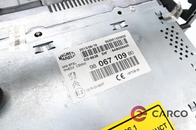 Радио CD 98 067 109 80 за PEUGEOT 508 2.0 HDi (2010)