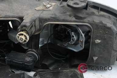 Фар ляв за FIAT PUNTO (188) 1.9 JTD 80 (188.237, .257, .337, .357) (1999)