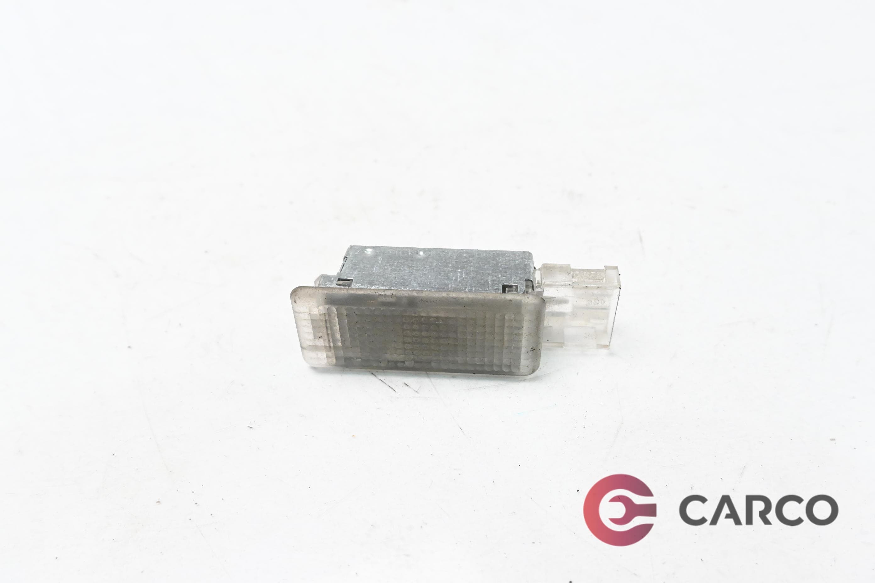 Плафон за VW PASSAT седан B6 (3C2) 2.0 TDI (2005 - 2010)