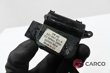 Моторче клапа парно 3C1907511A за VW PASSAT седан B6 (3C2) 2.0 TDI (2005 - 2010)