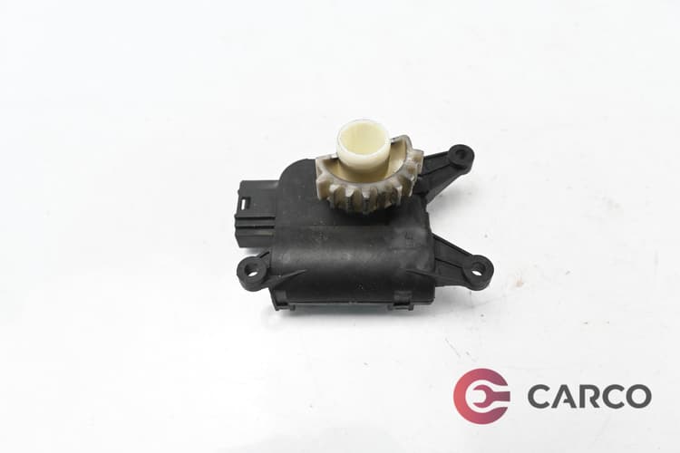 Моторче клапа парно 3C0907511D за VW PASSAT седан B6 (3C2) 2.0 TDI (2005 - 2010)