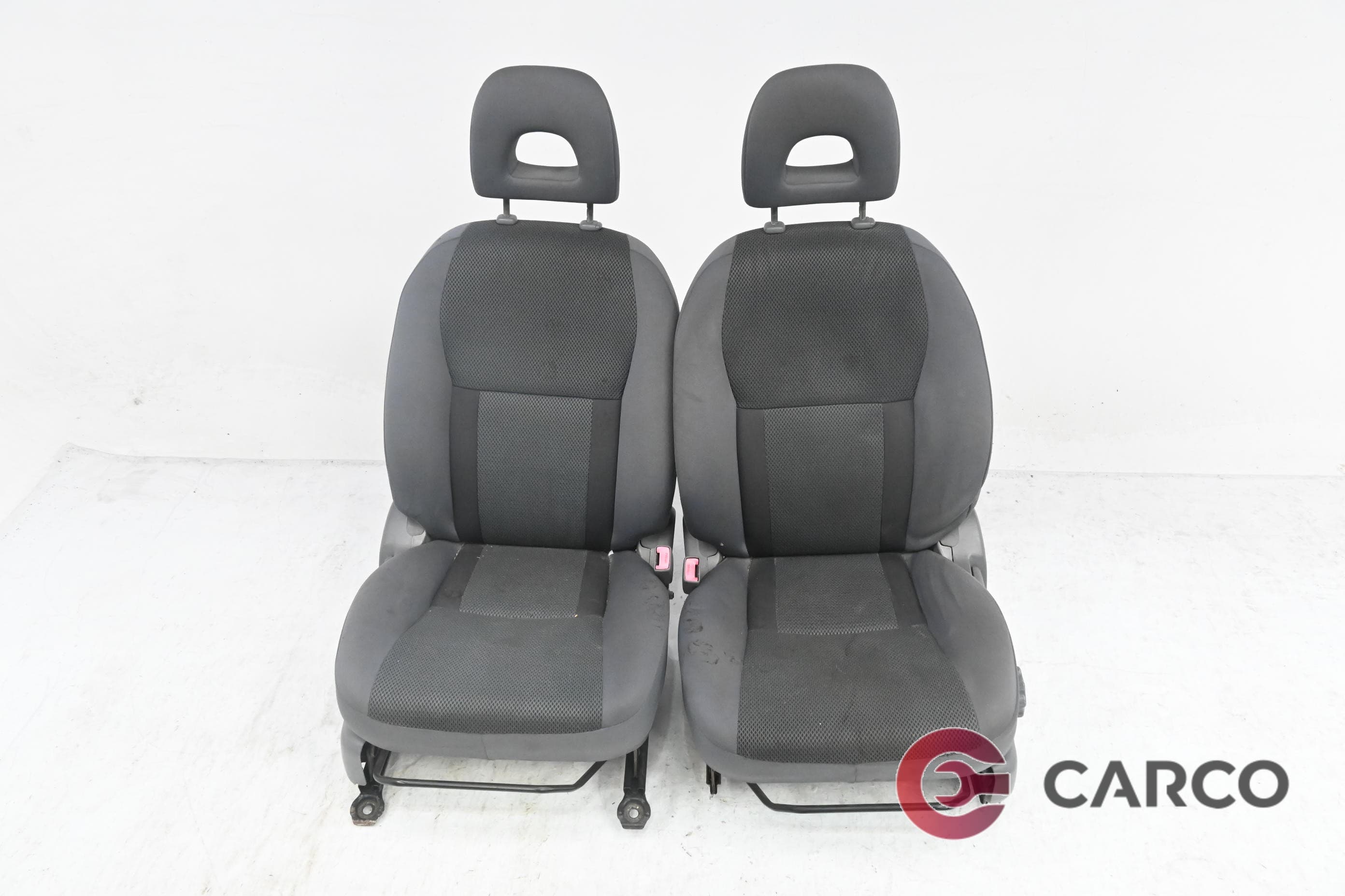 Седалки предни за TOYOTA RAV 4 Mk II (CLA2_, XA2_, ZCA2_, ACA2_) 2.0 AWD (2000 - 2005)