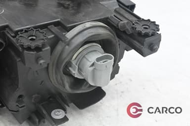 Фар десен 0 301 157 206 за BMW 3 купе (E46) 320 Ci (1999 - 2006)