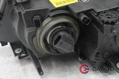 Фар десен 0 301 157 206 за BMW 3 купе (E46) 320 Ci (1999 - 2006)