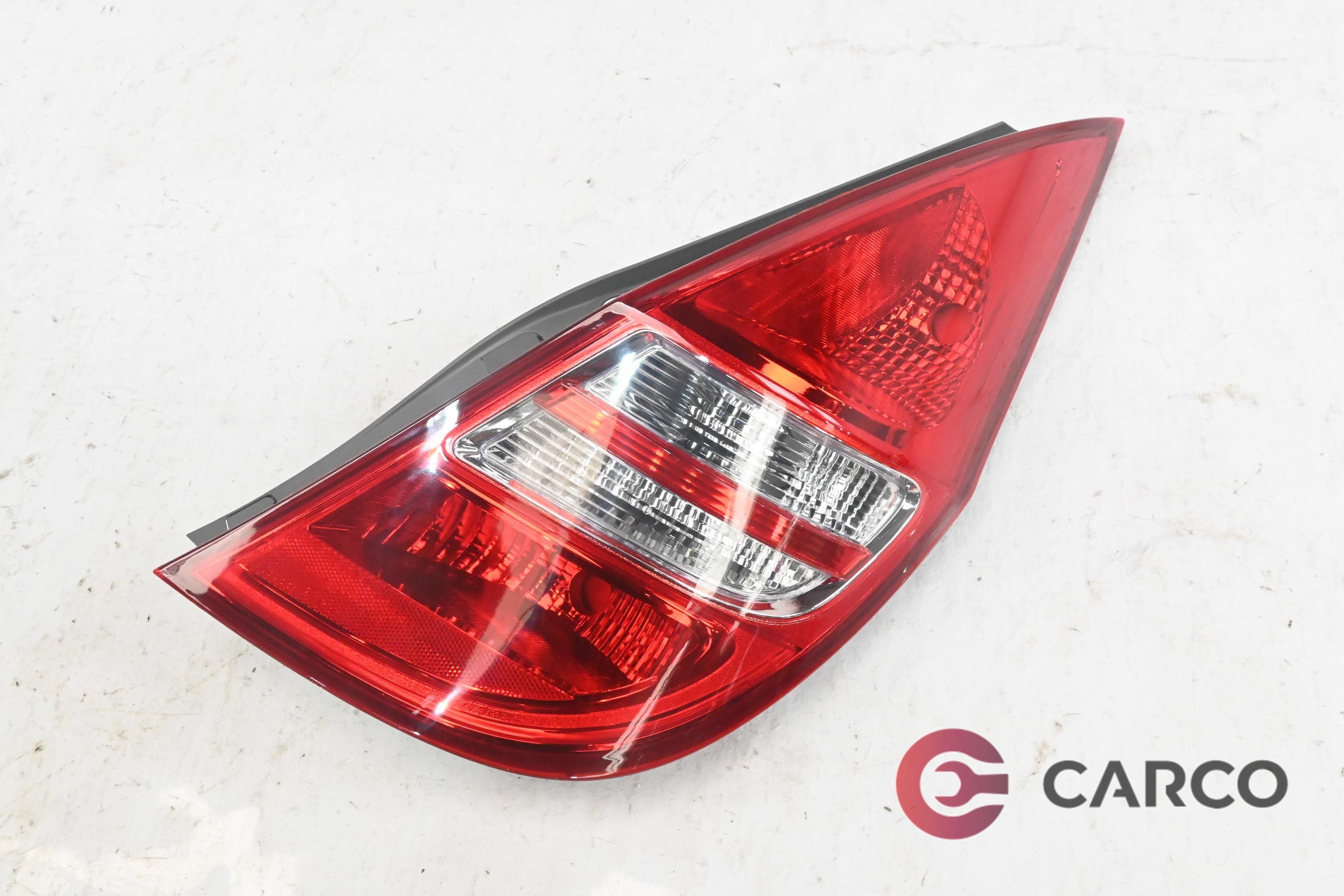 Стоп десен за HYUNDAI i30 (FD) 1.6 CRDi (2007 - 2012)