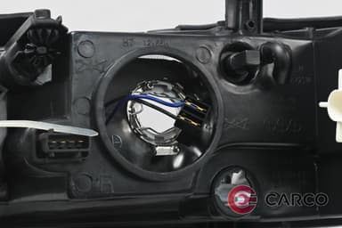 Фар десен за OPEL VECTRA B (36_) 1.8 i 16V (1995 - 2002)
