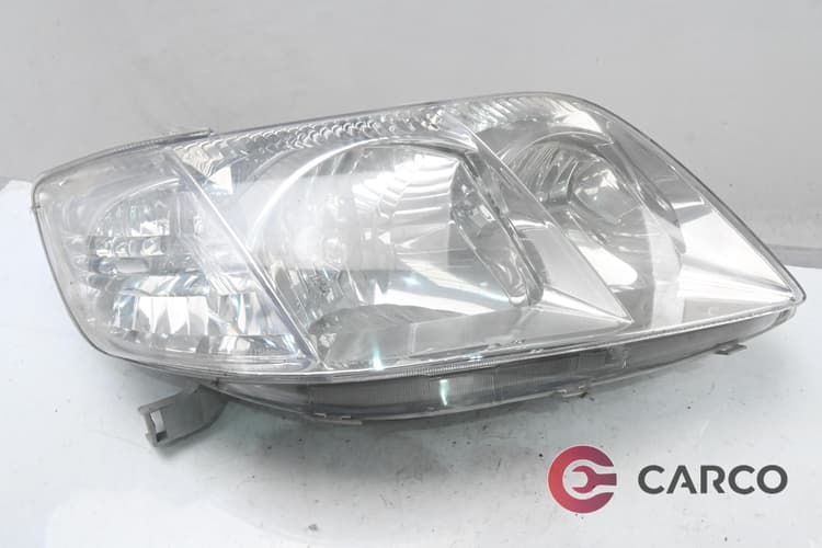Фар десен за TOYOTA COROLLA (CDE12_, ZZE12_, NDE12_, ZDE12_) 2.0 D-4D (CDE120R_, CDE120L_) (2001 - 2007)