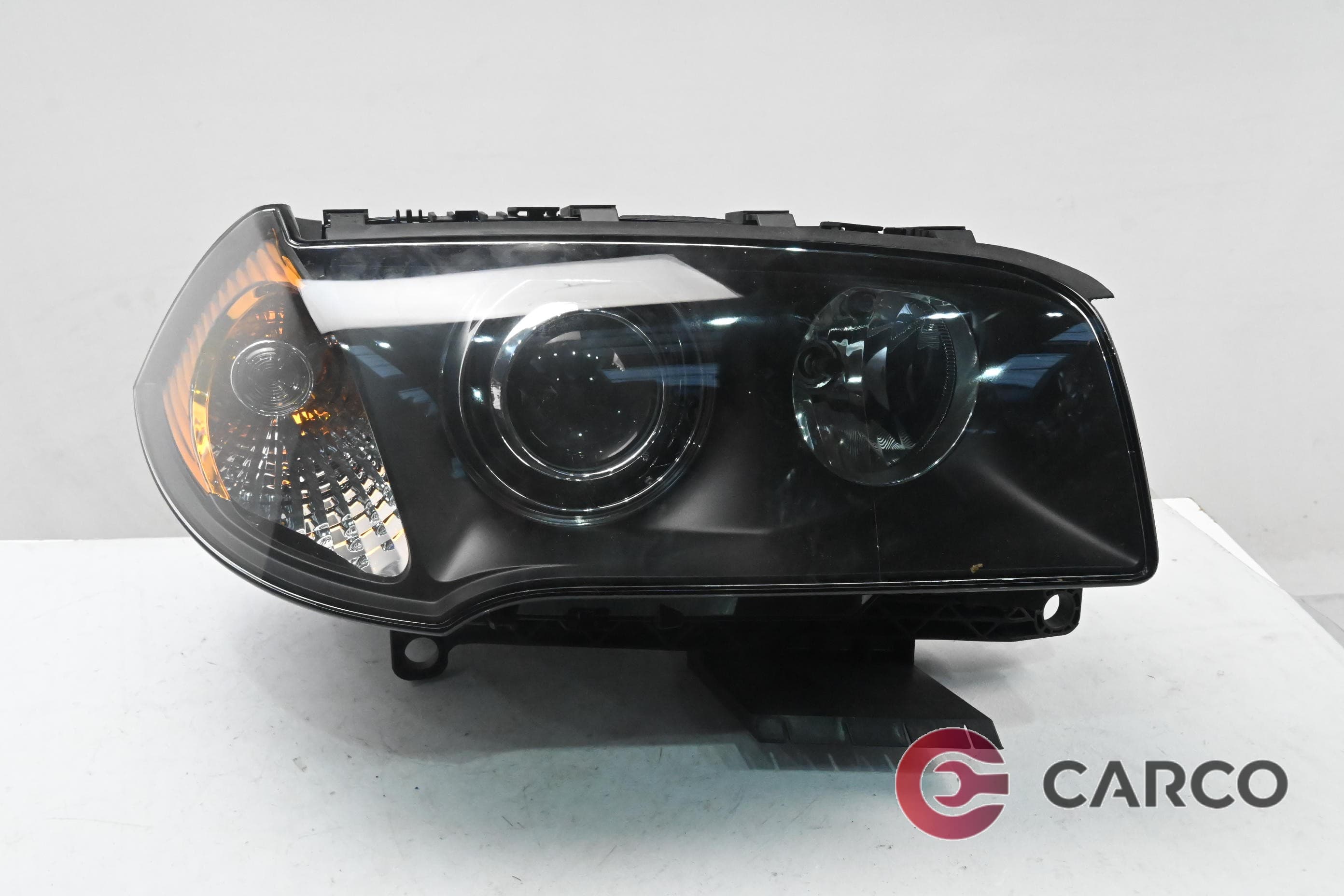Фар десен 1 307 022 421 за BMW X3 (E83) 2.5 i (2004 - 2011)