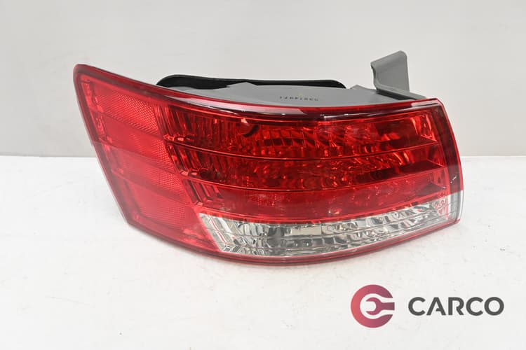 Стоп външен ляв за HYUNDAI SONATA V седан (NF) 2.4 (2005 - 2010)