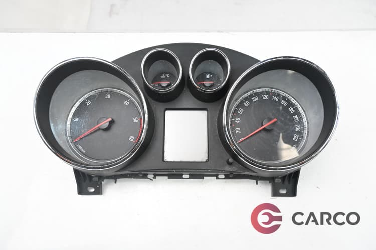 Километраж 365903926 за OPEL INSIGNIA комби 2.0 CDTI 4x4 (2008)