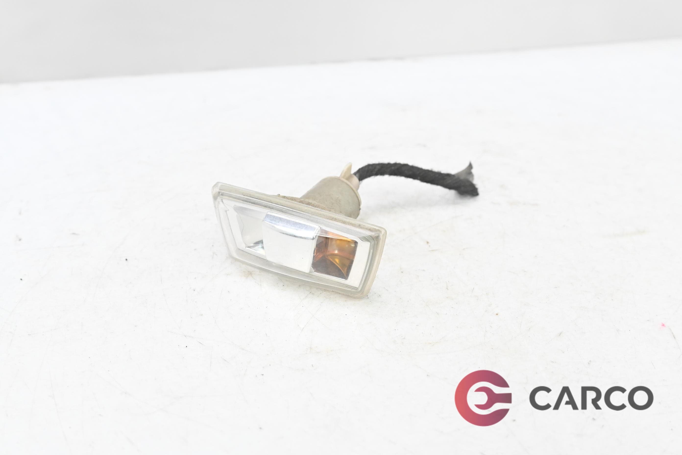 Мигач в калник за OPEL INSIGNIA комби 2.0 CDTI 4x4 (2008)