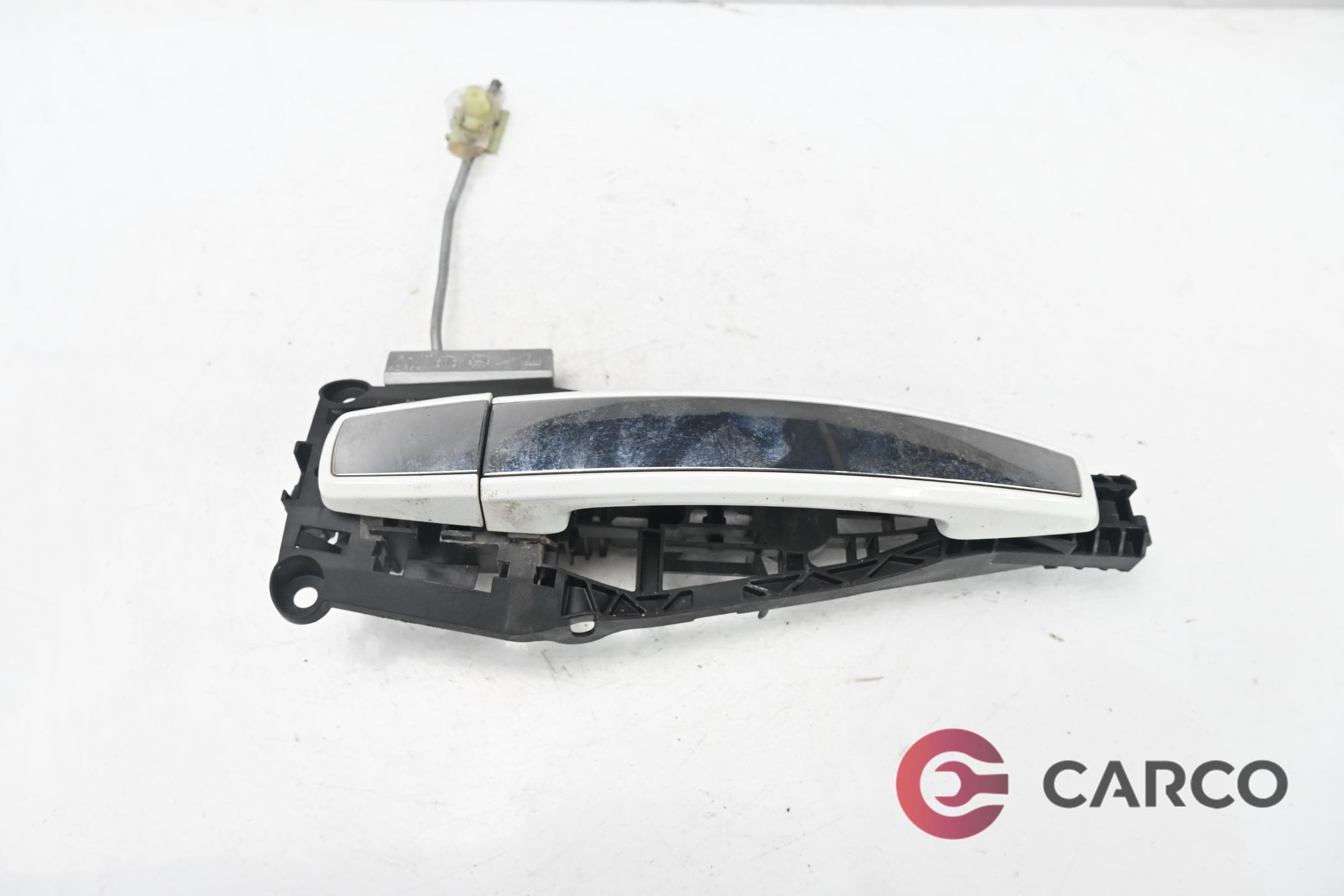 Външна дръжка задна дясна за OPEL INSIGNIA комби 2.0 CDTI 4x4 (2008)