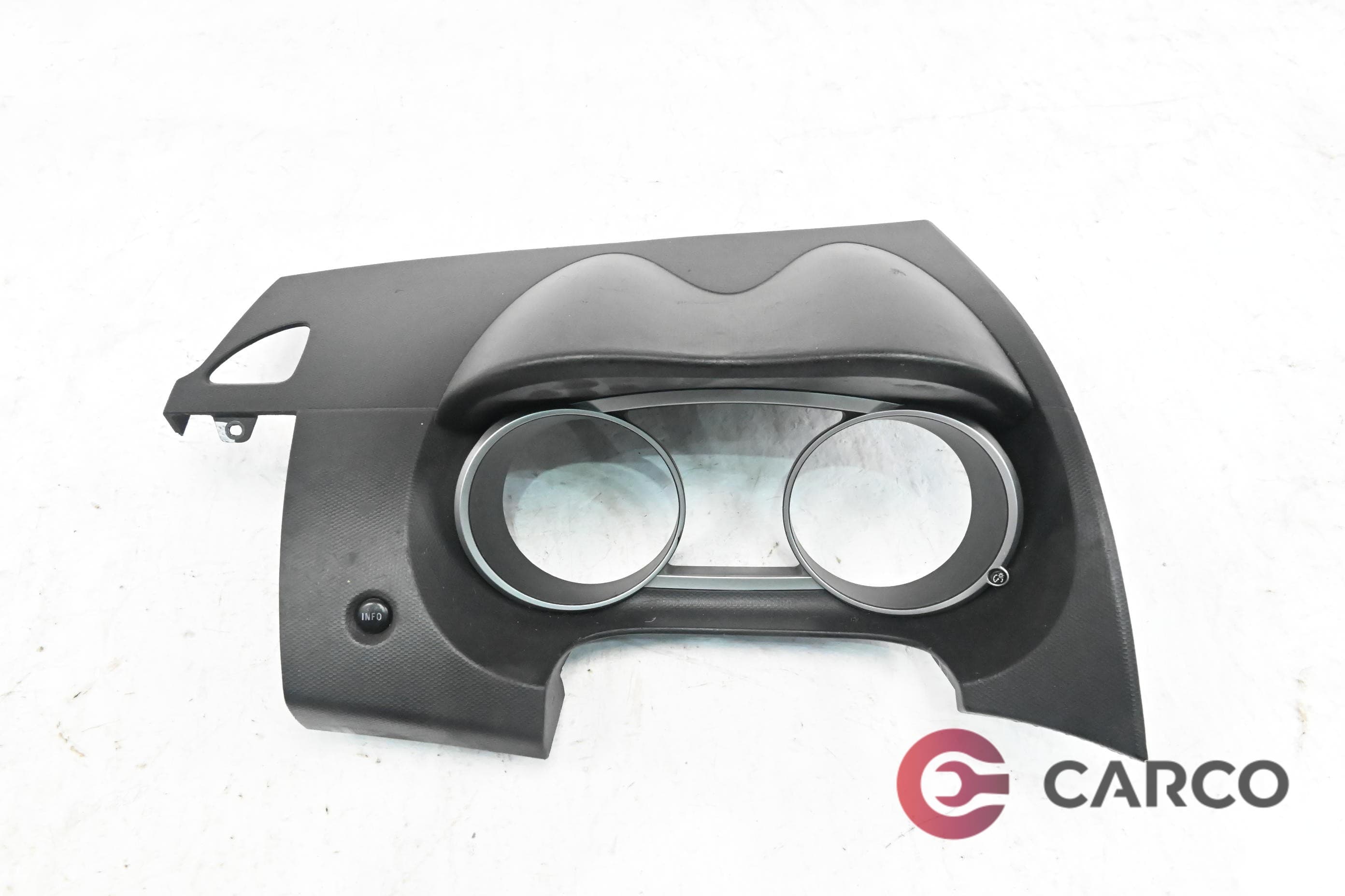 Конзола около километраж 8060A012 за CITROEN C-CROSSER (EP_) 2.2 HDi (2007)