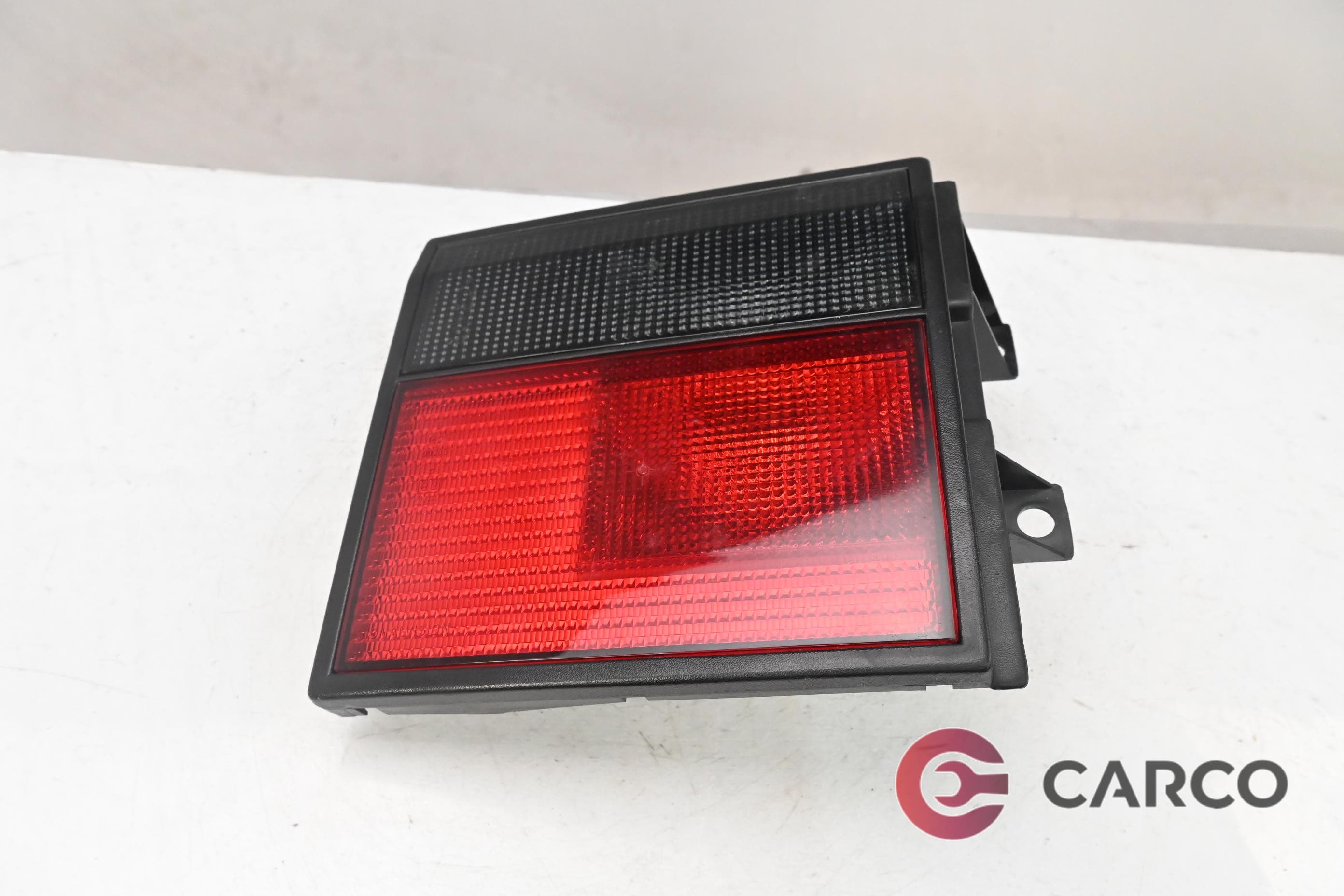 Стоп вътрешен ляв за RENAULT 21 седан (L48_) 2.0 (L483) (1986 - 1997)
