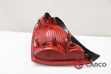 Стоп десен за HYUNDAI ELANTRA седан (XD) 1.6 (2000 - 2006)