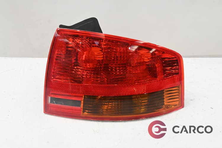 Стоп външен десен за AUDI A4 седан (8EC, B7) 2.5 TDI (2004 - 2008)