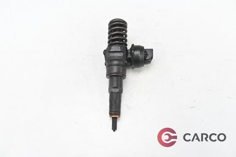 Дюза дизел 038 130 073 AR/0414720214 за AUDI A4 Avant (8E5, B6) 1.9 TDI (2001 - 2004)