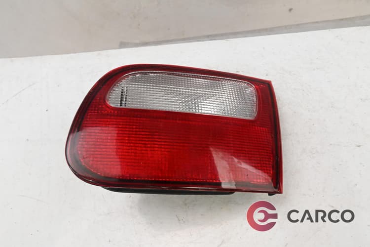 Стоп вътрешен десен за HONDA CIVIC Mk IV хетчбек (EG) 1.5 i 16V (EG4) (1991 - 1995)
