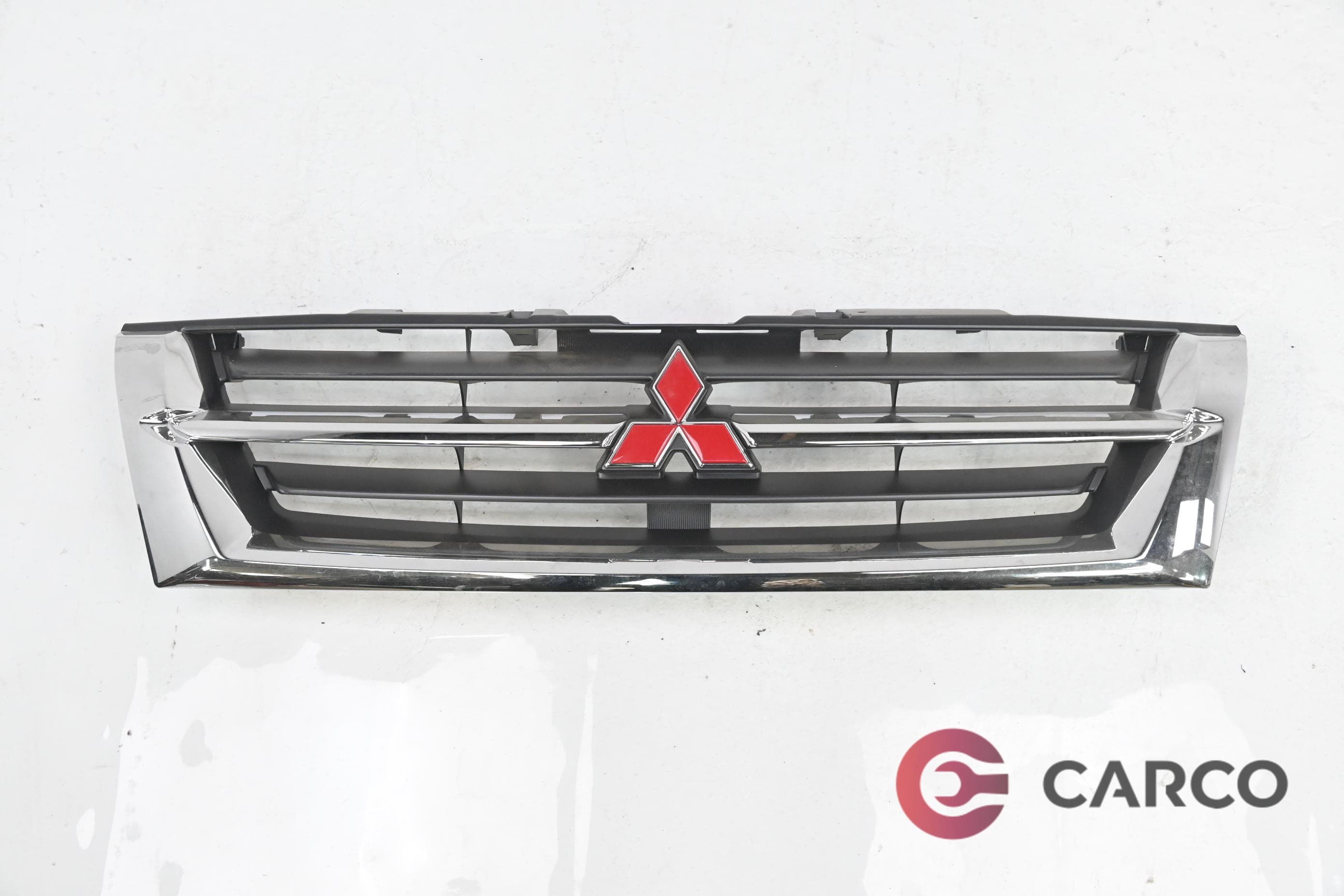 Решетка с еблема за MITSUBISHI PAJERO II (V3_W, V2_W, V4_W, NH, NJ, NK, NL) 3.5 4WD (1990 - 1999)
