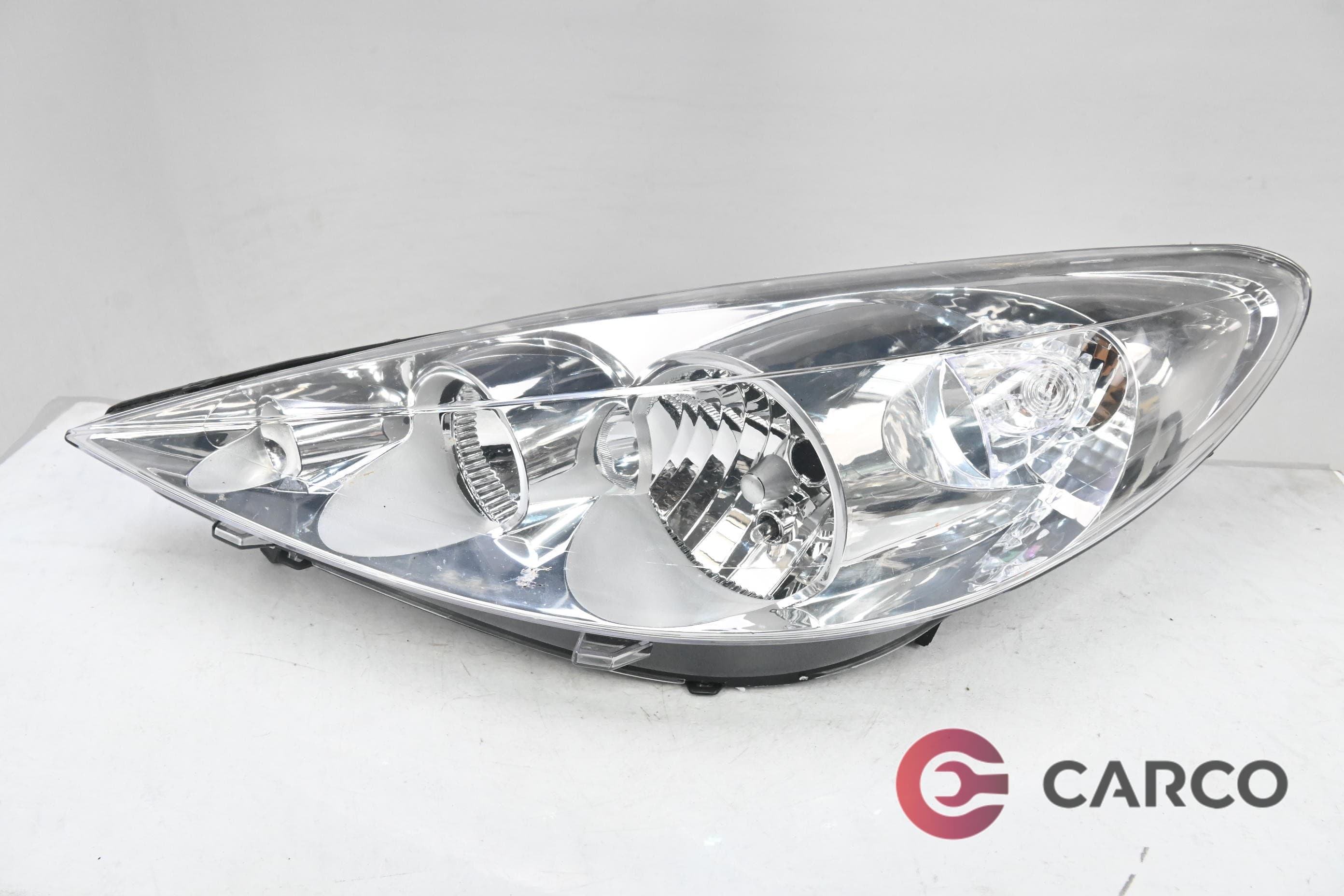 Фар ляв за PEUGEOT 206+ (T3E) 1.4 i (2009)