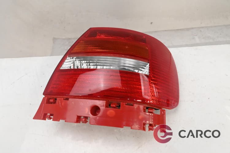Стоп десен за AUDI A4 седан (8D2, B5) 1.6 (1994 - 2001)