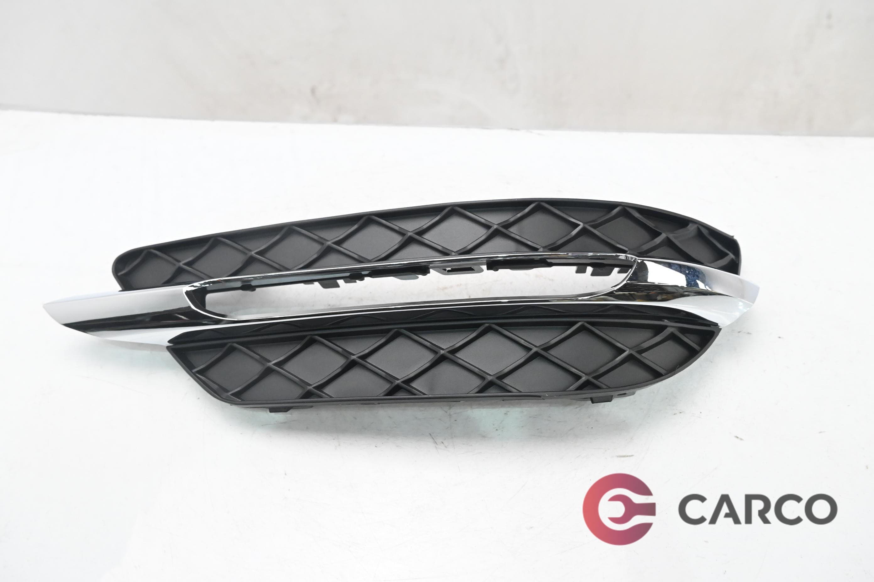 Решетка предна броня дясна за MERCEDES-BENZ C-CLASS седан (W204) FACELIFT C 230 (204.052) (2007 - 2014)