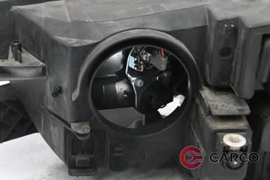Фар десен за CITROEN C4 II (B7) 1.6 HDi 110 (2009)