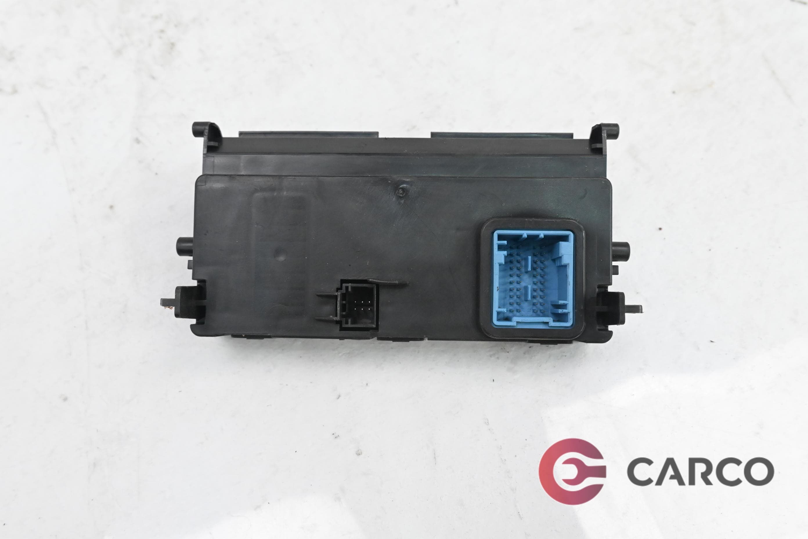 Комфорт модул 9687606680 за CITROEN C4 II (B7) 1.6 HDi 110 (2009)