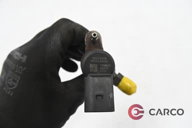 Дюза дизел 9802448680/93MEEE66698 за CITROEN C4 II (B7) 1.6 HDi 110 (2009)