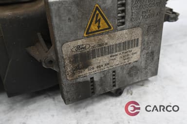 Фарове комплект 2 броя за FORD MONDEO Mk III седан (B4Y) 2.0 16V DI / TDDi / TDCi (2000 - 2007)