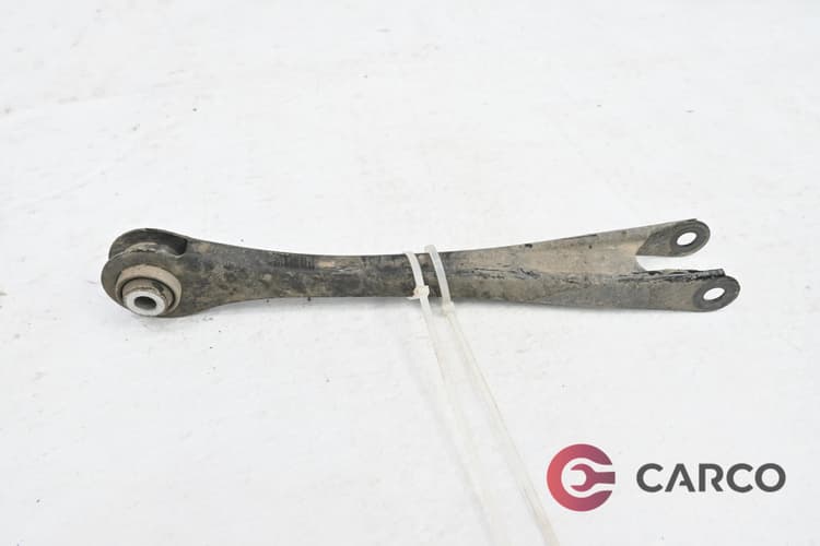 Носач заден ляв за BMW 3 (F30, F35, F80) 320 d (2011)