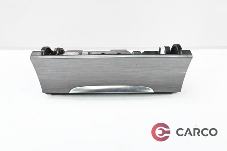 Пепелник за VW PASSAT седан B7 (362) 2.0 TDI (2010 - 2014)