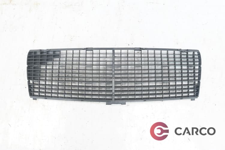 Декоративна решетка за MERCEDES-BENZ C-CLASS седан (W202) C 230 (202.024) (1993 - 2000)