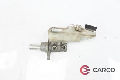 Спирачна помпа с казанче за TOYOTA AVENSIS комби (ZRT27, ADT27) 2.0 D-4D (2009)