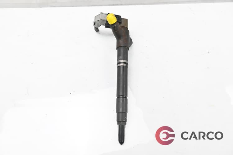 Дюза дизел 23670-0R100/01N19539 за TOYOTA AVENSIS комби (ZRT27, ADT27) 2.0 D-4D (2009)