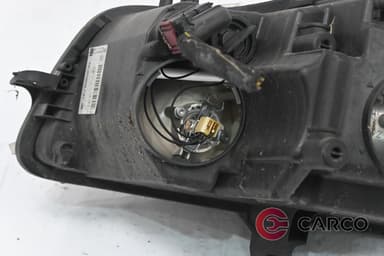 Фар десен за OPEL INSIGNIA комби 2.0 CDTI 4x4 (2008)