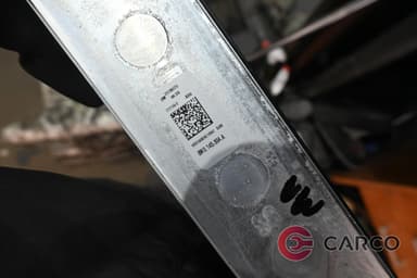 Интеркулер 8W0145804A за AUDI A4 (8W2, B9) 2.0 TDI (2015)