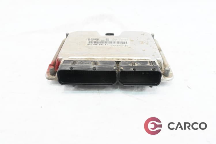 Компютър двигател 0261207696 за PORSCHE CAYENNE (9PA, 955) Turbo 4.5 (2002 - 2010)