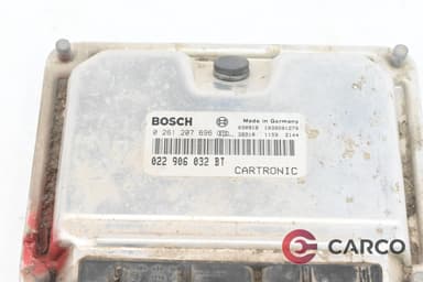 Компютър двигател 0261207696 за PORSCHE CAYENNE (9PA, 955) Turbo 4.5 (2002 - 2010)