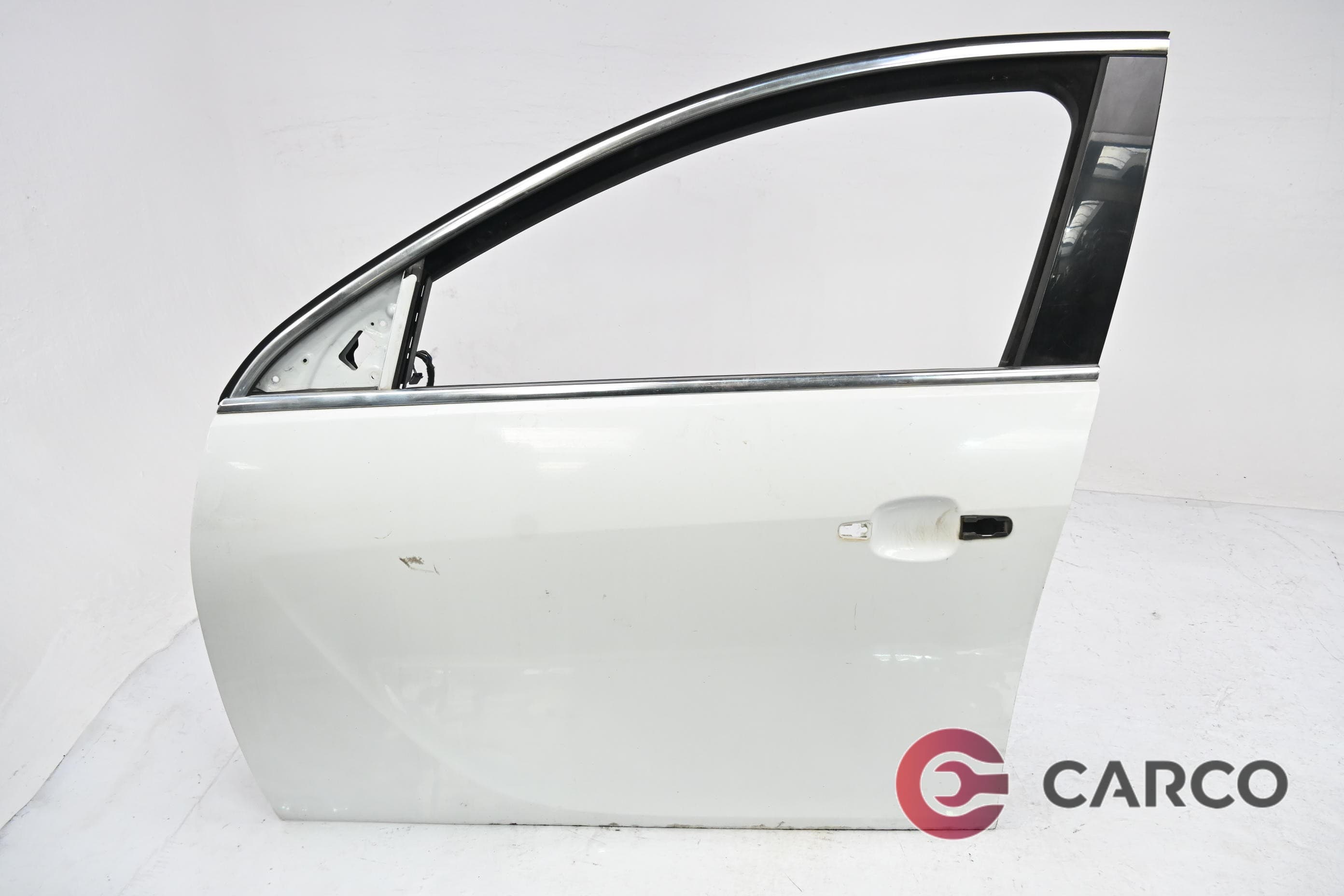 Врата предна лява за OPEL INSIGNIA комби 2.0 CDTI 4x4 (2008)
