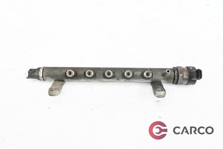 Горивна рейка с регулато 9654748880 за CITROEN C-CROSSER (EP_) 2.2 HDi (2007)