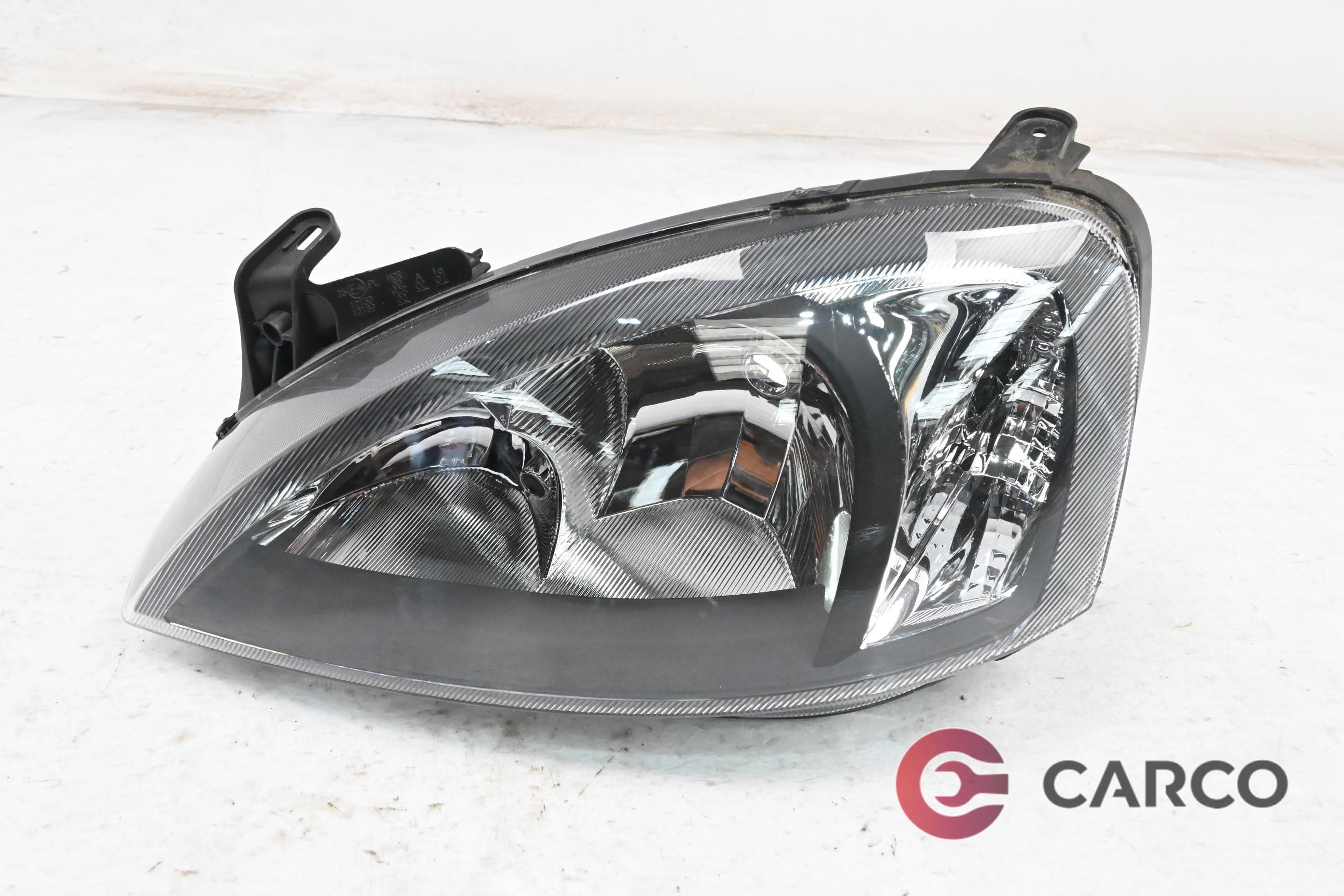 Фар ляв за OPEL CORSA C (F08, F68) 1.0 (2000 - 2009)