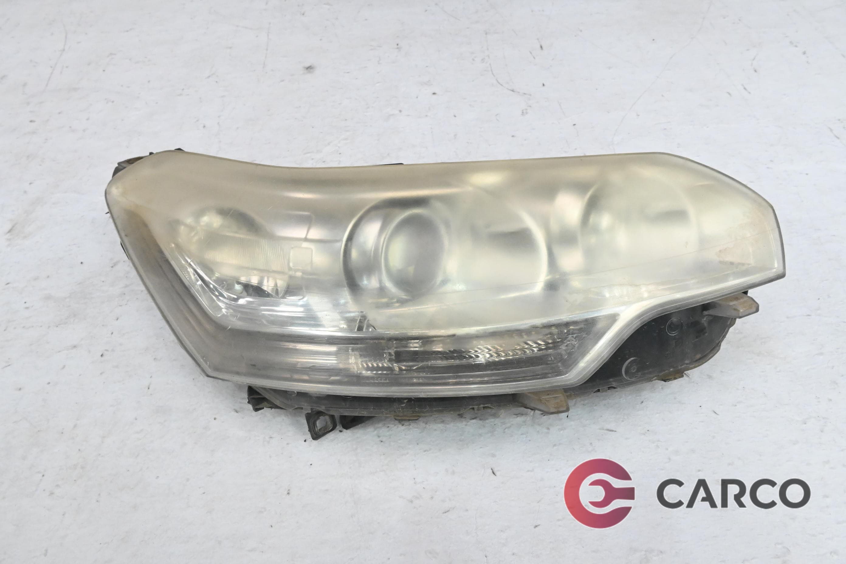 Фар десен за CITROEN C5 III седан (RD_) 2.7 HDi (2008)