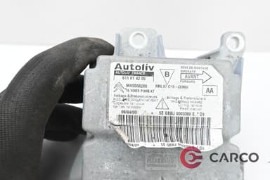 AIRBAG модул 9665558280/611 01 42 00 за CITROEN C5 III седан (RD_) 2.7 HDi (2008)