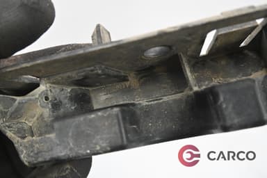 Държач предна броня десен за CITROEN C5 III седан (RD_) 2.7 HDi (2008)
