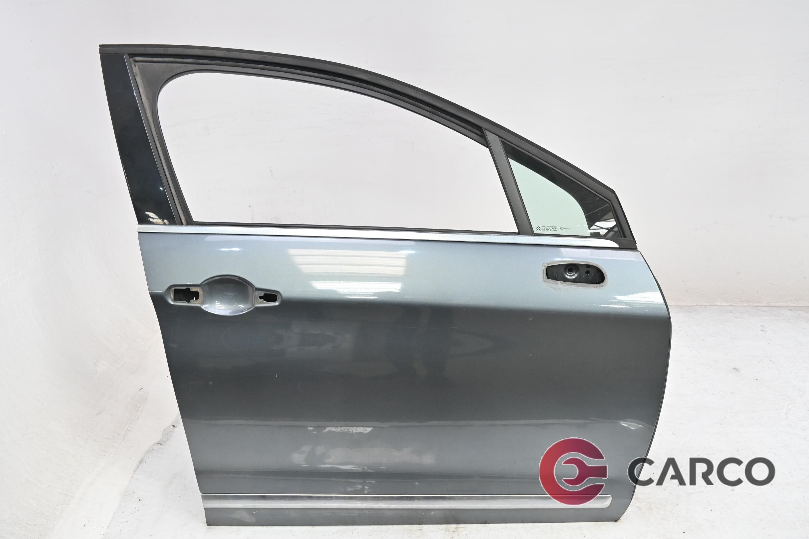 Врата предна дясна за CITROEN C5 III седан (RD_) 2.7 HDi (2008)