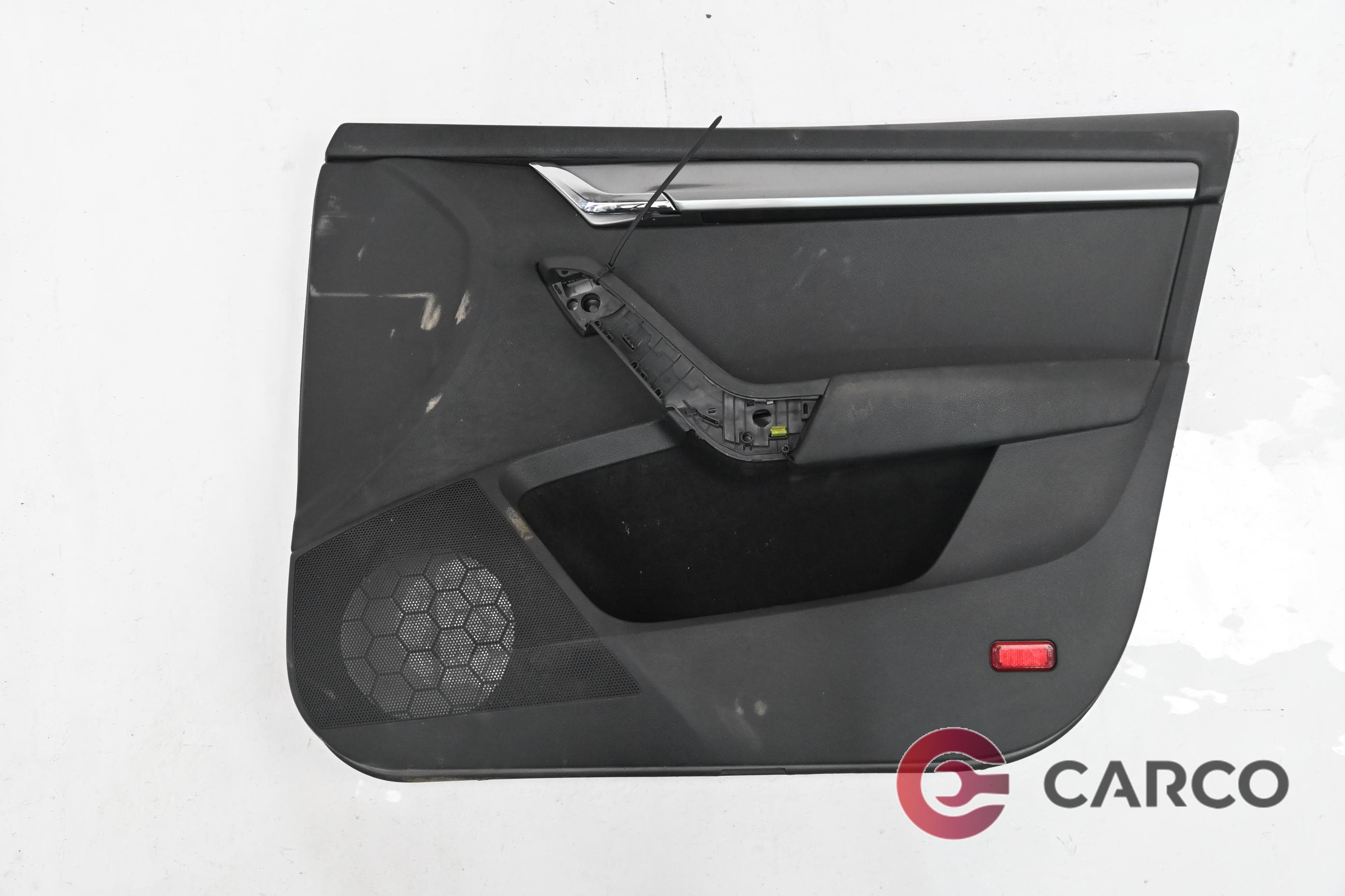 Кора врата предна дясна за SKODA OCTAVIA (5E3) 1.6 TDI (2012 - 2019)