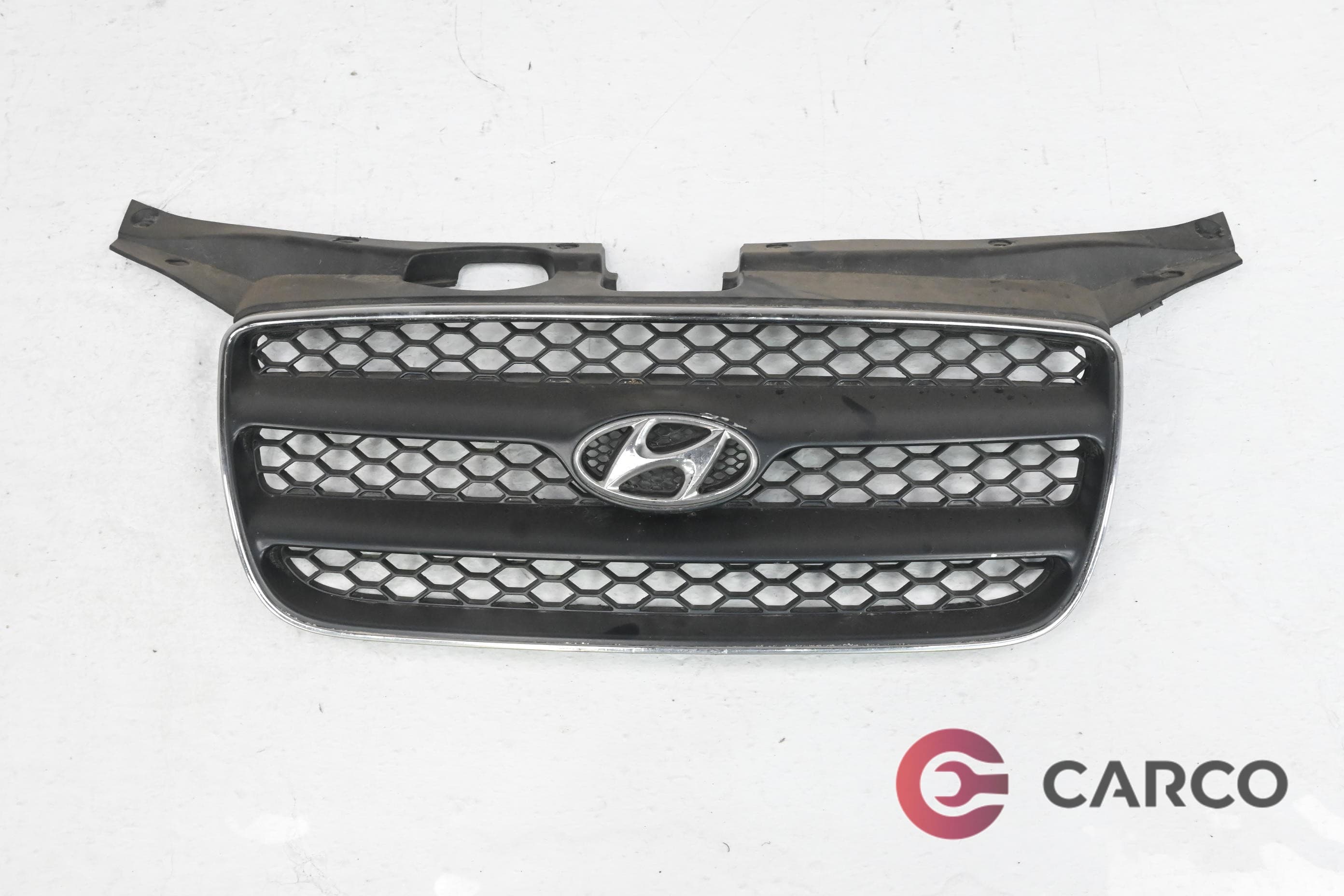 Декоративна решетка с емблема за HYUNDAI SANTA FÉ II (CM) 2.2 CRDi 4x4 (2005)